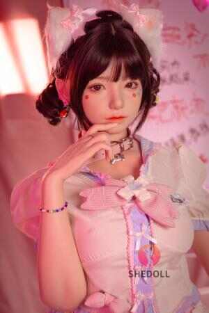 [SHEDOLL] シゲン 168cm｜Dカップ｜メイド風ピンクドレス｜美麗巨乳・くびれウエスト｜植毛+加熱ボディ+リアルテクスチャ｜おたく向け幻想コンパニオン細身単品手作り